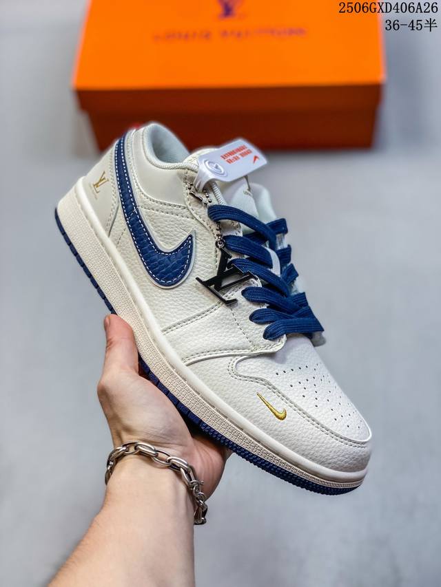 海外爆款限量发售！Nike Jordan Air Jordan 1“Lv联名 蓝鳞勾” 高端定制 低帮 复古 减震 防滑 耐磨 篮球鞋 定制鞋盒 大厂纯原品质出