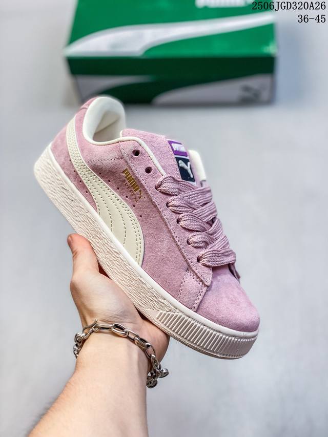 Puma 彪马 女运动板鞋，原楦原纸版开发版型，采用环保皮革组合鞋面材质，外置耐磨橡胶大底蕾哈娜同系面包鞋太好看了！彪马Puma Park Lifestyle