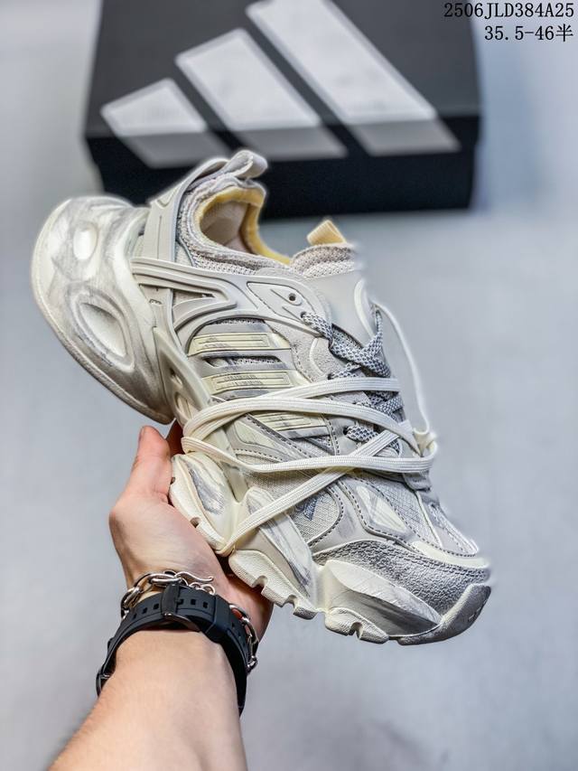 Nike Air Max Dn 舒适简约减震防滑 低帮跑步鞋 今年 Air Max Day，搭载 “Dynamic Air”技术的 Nike Air Max D