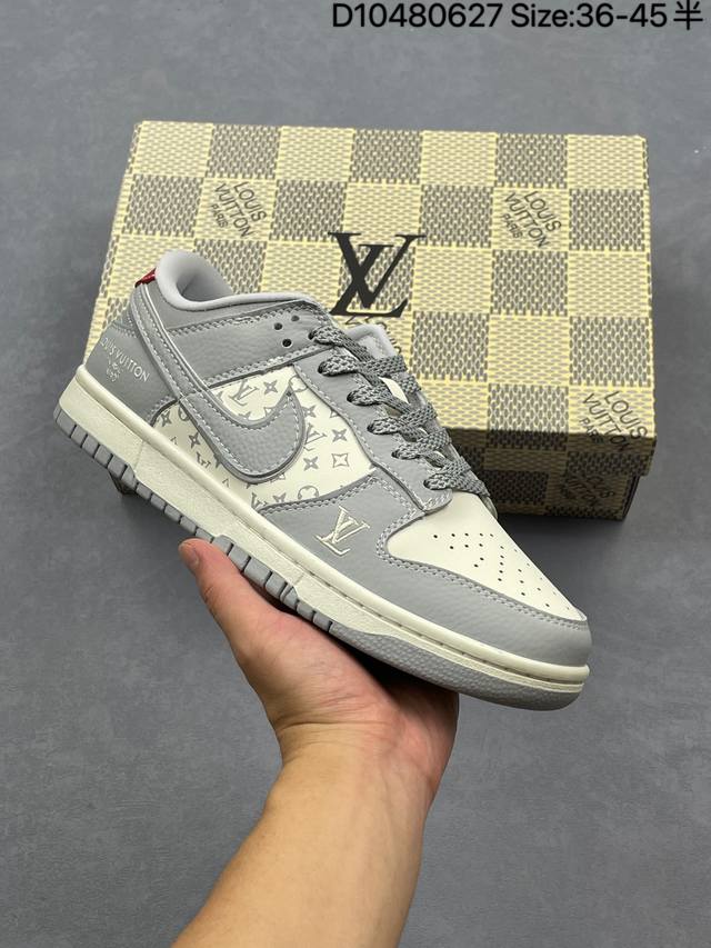 耐克Nike Dunk Low 扣篮系列 复古低帮休闲运动滑板板鞋采用脚感柔软舒适Zoomair气垫有效吸收滑板等极限运动在落地时带来的冲击力 为街头运动者们提