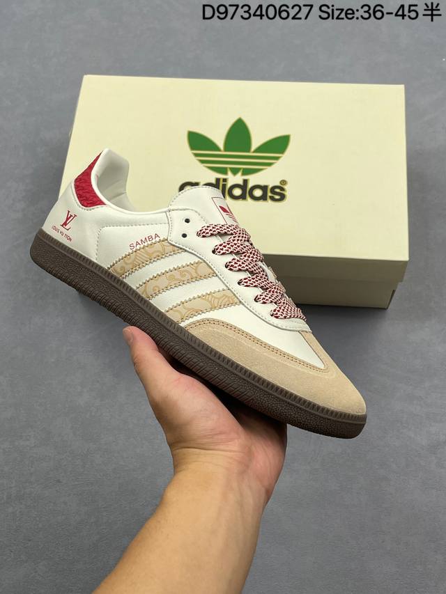 阿迪达斯三叶草Adidas Originals Samba Og 桑巴舞系列绅士德训足球风百搭低帮休闲运动板鞋 货号：Dd6607 尺码：36-45带半码 Id