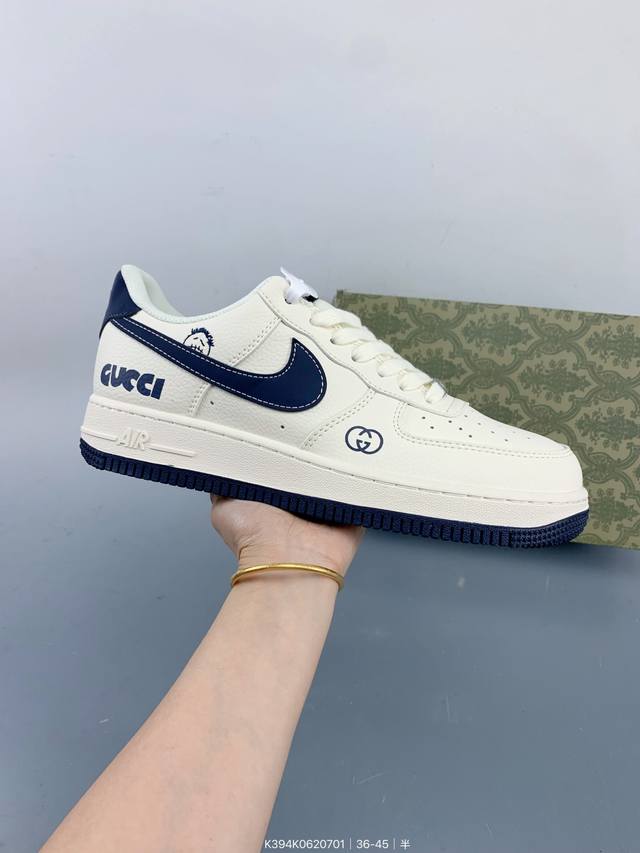 创意定制联名，著名户外品牌 The North Face X Air Force 1’07 Low Tnf 经典低帮百搭休闲运动板鞋 Size：如图 编码：K3