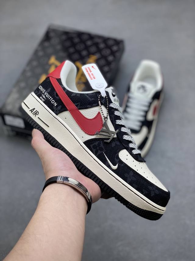 Nk Air Force 1 空军一号官方货号Zd1988 002 官方同步 原装级别 原楦头原纸板 打造纯正 空军版型#专注外贸渠道 全掌内置蜂窝气垫 #原盒