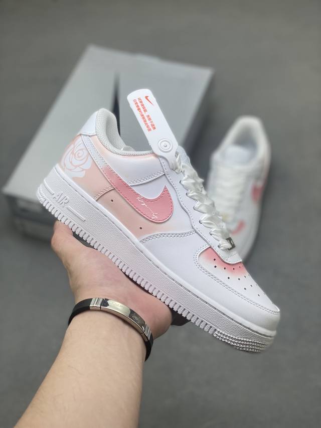 海外限量发售！公司级Nike Air Force 1 '07 Low 空军一号低帮 运动鞋 休闲鞋 折边针车 工艺难度大 原楦头原纸板 原装鞋盒 定制五金配件