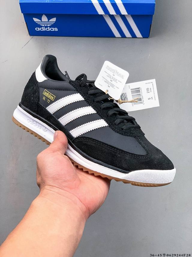 公司级！阿迪达斯Adidas Sl 72 Rs 全新重置版本，将这款复古鞋型用尼龙材质呈现，最终拼接麂皮材质，让该鞋型上脚既有舒适透气性又有满满的复古质感 06