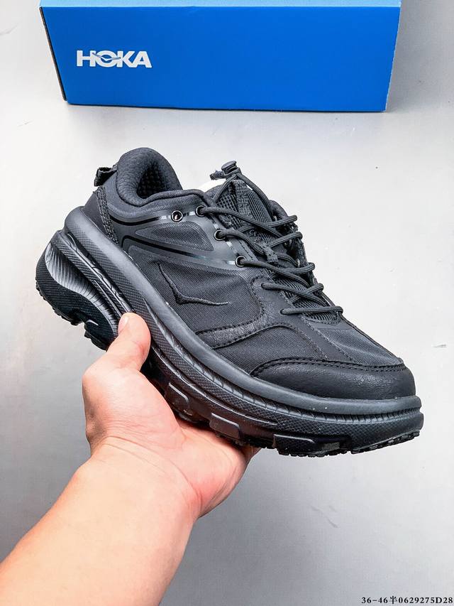 Hoka 携手 Beams推出了全新的 Bondi B3 Ls 鞋款。 如果你是 Hoka 的忠实粉丝，相信对 Bondi 这个名字一定不陌生。这款鞋可以说是奠
