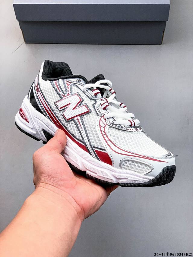 New Balance Nb740 英产 轻便复古休闲运动跑步鞋 全鞋身以网格布作为基地，在细节部分以皮革作为辅助添加，流线感很强。外形和New Balace