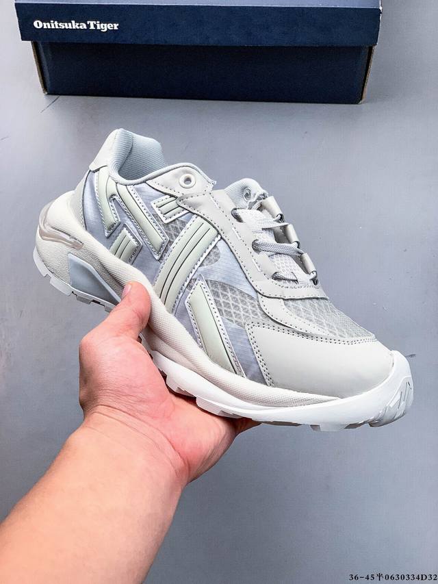 公司级！Onitsuka Tiger鬼塚虎 织物合成革 Tigtrail Rs 舒适时尚减震防滑 低帮 生活休闲鞋 0630334D32