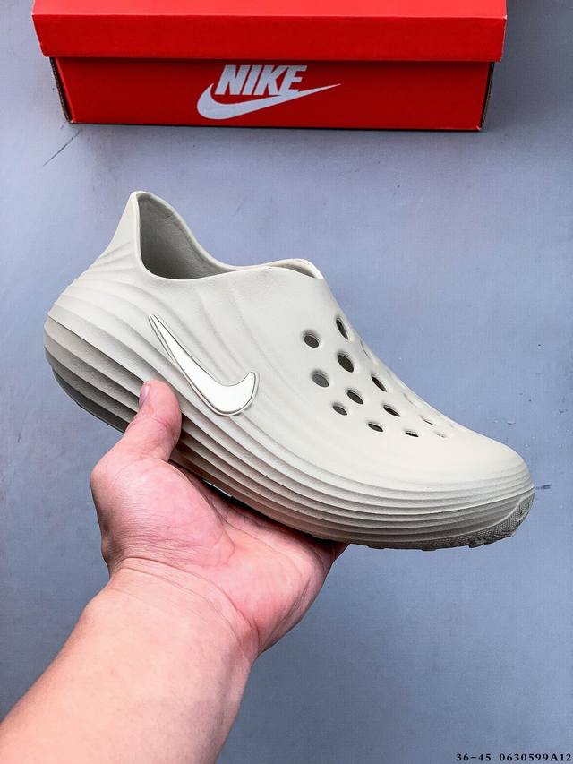 Nike Reactx Rejuven8新款休闲凉鞋 采用质感柔软且出众回弹的 Reactx泡绵，缔造非凡舒适的日常穿着体验，助你保持活力。鞋面透气孔设计，营造