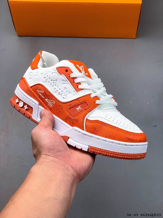 集图 全新Lv路易威登Louis Vuitton Trainer Sneaker Low 休闲运动文化百搭板鞋 0626Qd25