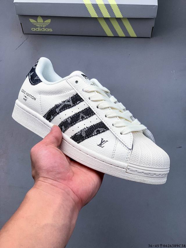 公司级头层！阿迪达斯Adidas Superstar 贝壳头经典百搭休闲板鞋 渠道正品订单 诠释市场最高工艺水平 贝壳头经典小白板鞋 专柜上架同步配色 全鞋进口