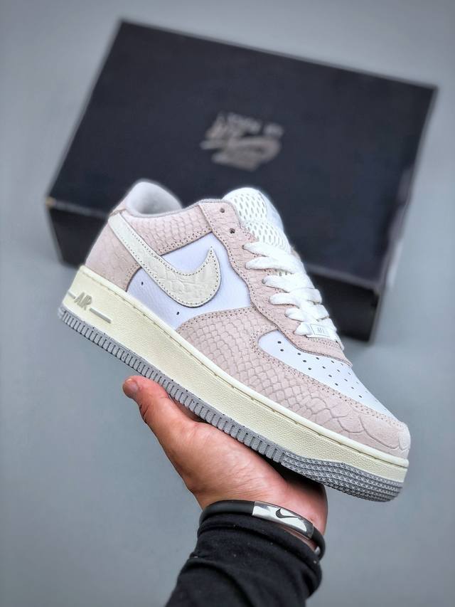 今日福利特价 Nike Air Force 1 Low “蛇年定制”空军一号低帮运动休闲板鞋 原楦头原纸板 打造纯正空军版型 专注外贸渠道 全掌内置蜂窝气垫 原