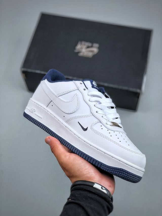 今日福利特价 Nike Air Force 1 ‘07 Low 空军一号 低帮 运动鞋 休闲鞋 折边针车 工艺难度大 原楦头原纸板 原装鞋盒 定制五金配件 内置