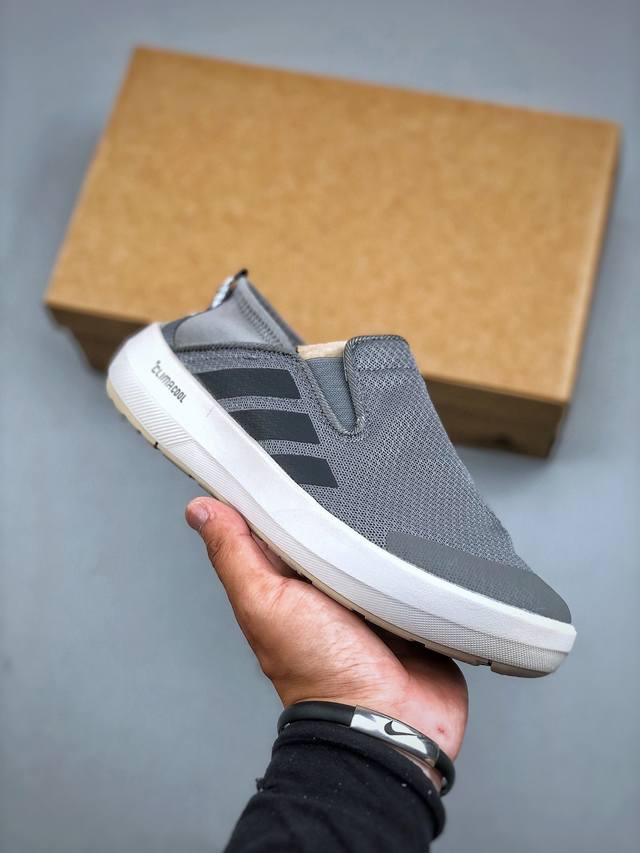 Adidas Terrex Boat 舒适百搭 耐磨防滑 低帮 生活休闲鞋 货号：Ji2653 尺码：36-45