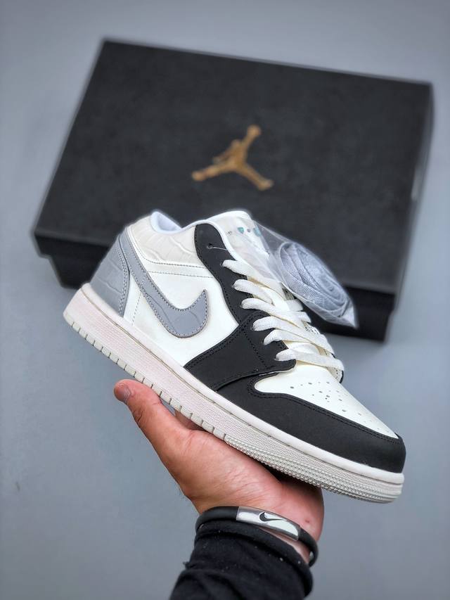 Air Jordan 1 Low Aj1 白黑灰 低帮复古文化篮球鞋 Io2242 101 市场唯一独家头层皮打造 原鞋原档案开发 原厂皮料 原档冲孔鞋头 正确
