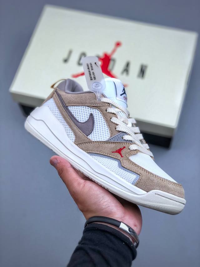 Air Jordan Cmft Era Aj 乔丹复古运动板鞋 Hj6777-102 尺码：36-46 半