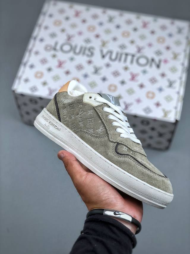 东莞纯原 原版开发 市售目前最顶歪货 Louis Vuitton 2025 秋冬男士系列 Classic 牛皮革 圆头系带 低帮 生活休闲鞋 男女款 原版开发