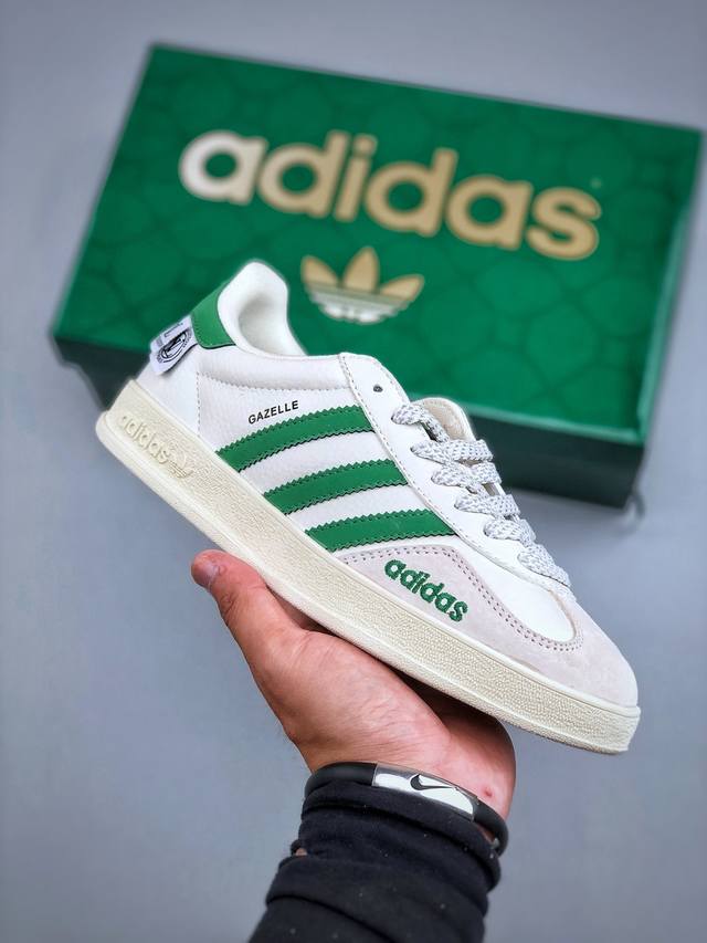 Adidas Samba Og 德训鞋 高端定制桑巴系列 大厂纯原品质出货 超高清洁度 细节完美 舒适百搭 低帮休闲板鞋 男女同款货号：Xd6188-102 尺