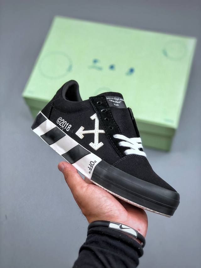 Off-White Vulcanized Striped Low Top 潮流 低帮时尚板鞋尺码:36-47