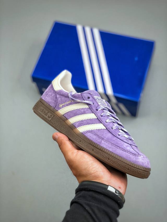 Adidas Handball Spezial阿迪达斯经典款复古休闲板鞋 #原厂原档案开发出品 皮料切割干净无任何毛边 鞋型细节完美 超高清洁度货号：Ki593