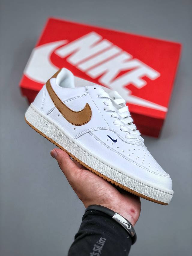 Nike Court Vision Lo 低帮百搭 透气休闲运动板鞋 兼顾舒适脚感和出众风范 演绎匠心之作 结构性的支撑贴合感结合复古篮球设计 货号:Fv995