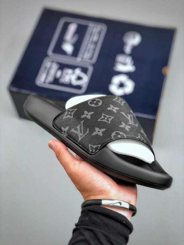 Louis Vuitton 2025专柜 春夏新款 最高限定 专柜上新 Lv情侣厚底拖鞋 明星同款 网红博主推荐 ◆ 原版开模 代购版本 ◆ Lv 原版3D打印