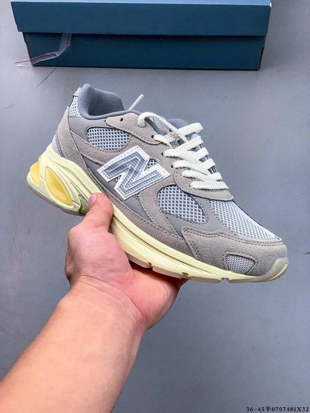 公司级！New Balance M2010系列 新百伦 复古老爹风网布跑步休闲运动鞋 新百伦经典配色 沿袭了面世之初的经典科技 以Encap中底配以升级版 N-