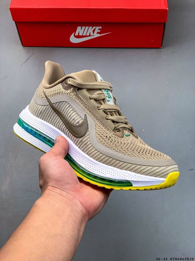 耐克Nike Pegasus Premium 减震防滑耐磨透气休闲跑步鞋 兼顾迅疾外观和稳固脚感 后跟覆面和中足动态支撑巧妙融合 缔造稳定顺畅的迈步体验 070