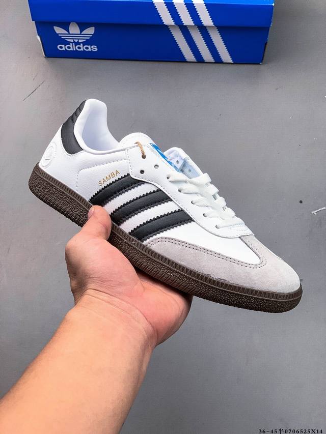 真标半码！Adidas Samba Og 经典鞋款 Adidas 近70年的经典Samba Og 修长的鞋楦,略微尖尖的鞋头,翻毛皮的鞋头拼接,这些我们都看得到