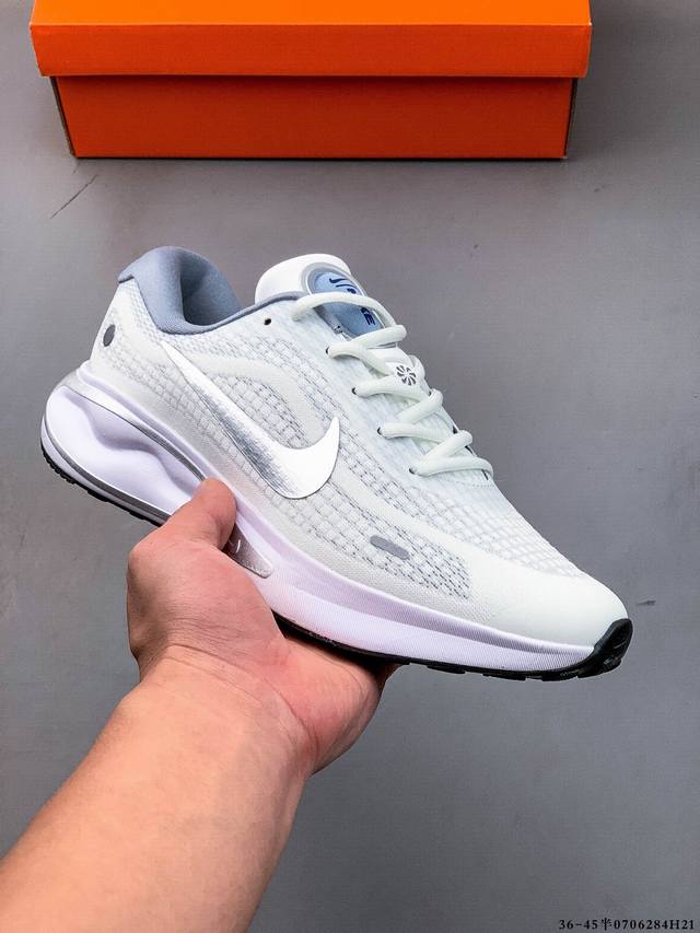 耐克Nike Journey Run 25新款缓震透气跑步鞋 0706284H21