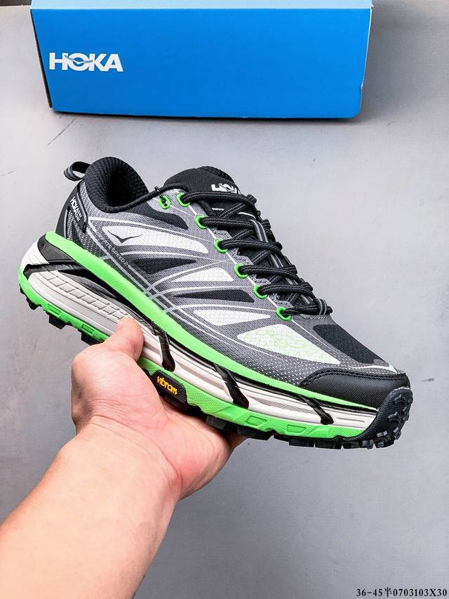 Hoka One Mafate Three 2 户外潮流低帮休闲运动鞋 全新 Mafate Three 2 采用 Mafate Speed 2 缓冲性良好的底部