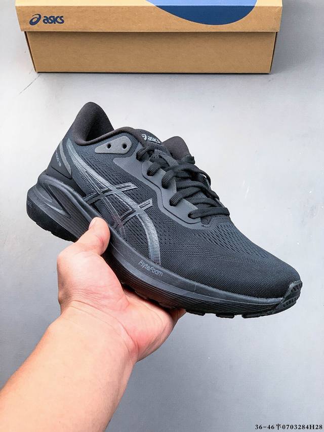 亚瑟士Asics Gt-1000 13 运动休闲跑步鞋 采用网眼鞋面，提供良好的透气性，Flytefoam中底材料，轻量和缓震并举，后跟Gel胶设计，持续提供缓