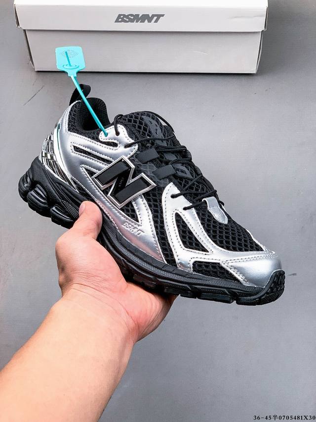New Balance M1906Ri Nb宝藏老爹鞋款，复古元素叠加，质感超级棒，楦版型材料细节做工精细，货如实拍图 作为Nb最经典的档案鞋型之一，与 2一样