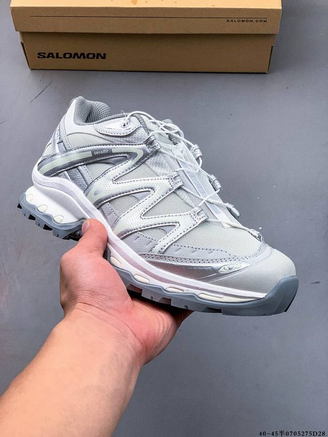 Salomon Xa Pro 3D Adv 萨洛蒙 户外越野跑鞋 鞋面采用Sensifit贴合技术 全方位贴合包裹脚型 鞋跟部鞋底牵引设计 提供强大的抓地性能