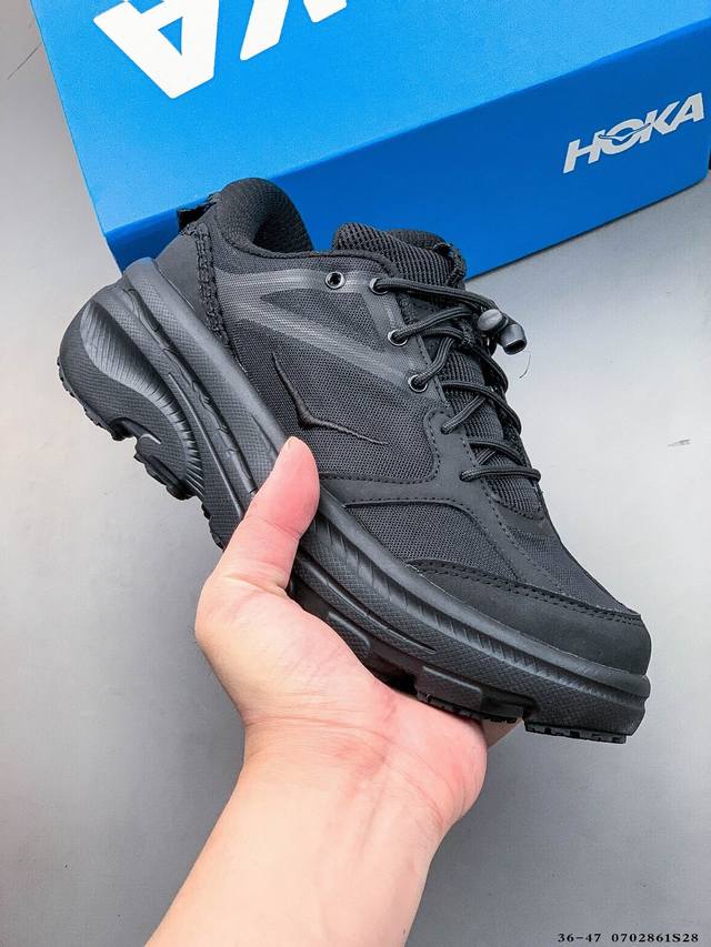 集图 Hoka 携手 Beams推出了全新的 Bondi B3 Ls 鞋款。 如果你是 Hoka 的忠实粉丝，相信对 Bondi 这个名字一定不陌生。这款鞋可以