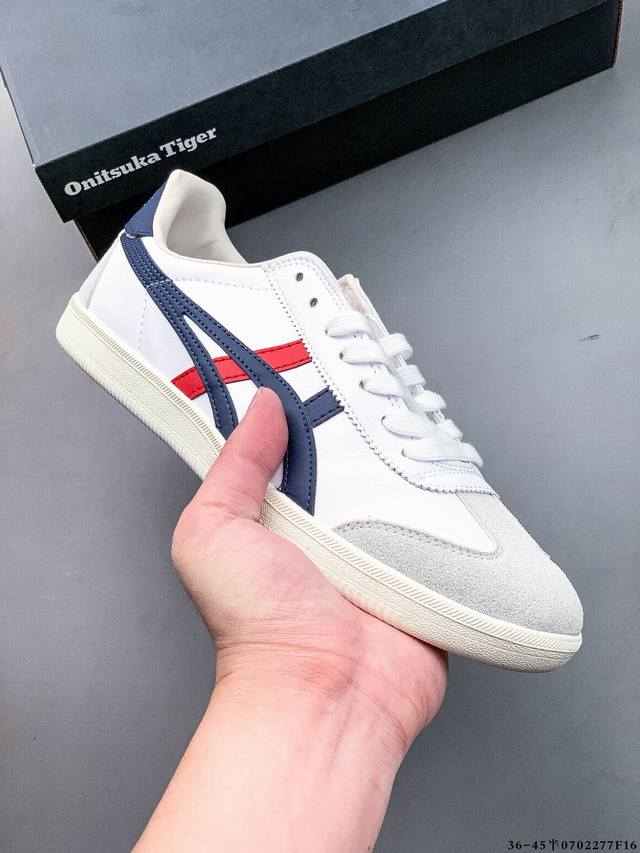 Asics 亚瑟士 Tokuten低帮橡胶鞋底休闲板鞋 0702277F16