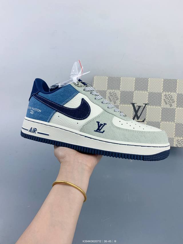 公司级 Air Force 1‘07 8 原楦头原纸板 打造纯正低帮空军版型 专注外贸渠道 全掌内置蜂窝气垫 原厂配件 原厂中底钢印、拉帮完美 Size：如图