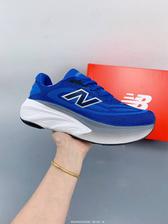 新百伦系列 新百伦 New Balance 新百伦Nb跑鞋 微翘式鞋头设计，响应灵活。采用经典鞋型，融入全新细节点缀整体简约且富有质感。鞋底耐磨材质搭配丰富的防