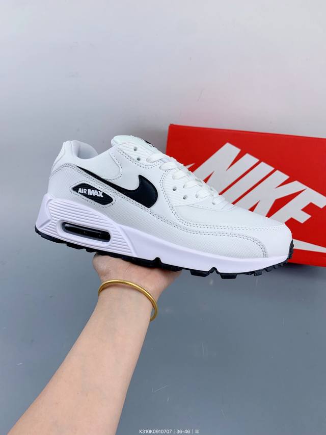 耐克Nike Air Max 90 经典复古小气垫缓震跑鞋 鞋面由皮和革织物打造，犀利的条线打造出酷劲十的足视觉效果 网布鞋增面强透气性，穿着为极舒适 经可典视