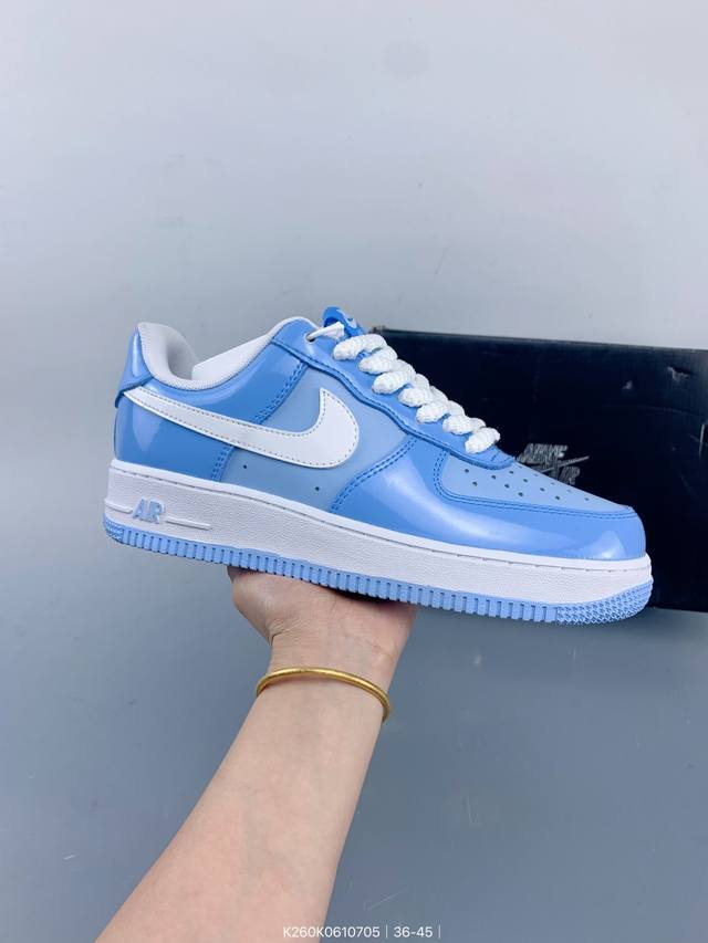 Nike Air Force 1 Low 07 原楦头原纸板 打造纯正低帮空军版型 专注外贸渠道 全掌内置蜂窝气垫 原盒配件 原厂中底钢印、拉帮完美 Size：