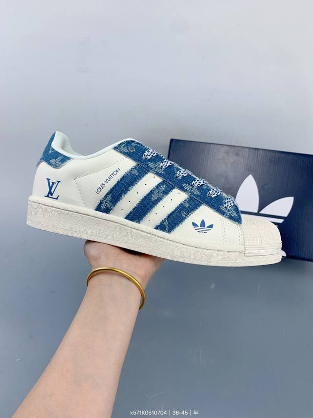 公司级阿迪达斯Adidas三叶草 Originals Superstar贝壳头系列低帮经典百搭休闲运动板鞋 Size：如图 编码：K57 510704