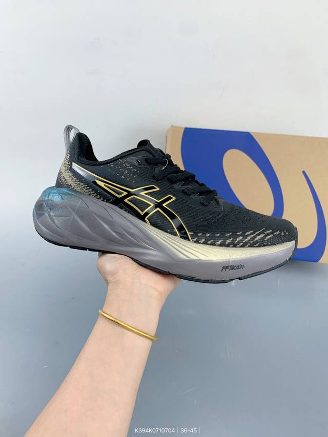 Asics亚瑟士 春季新款Asics Novablast 4健身训练轻便透气跑步鞋 Novablast 4具备轻弹、柔软、中度贴合、耐磨等特点，是一双名副其实的