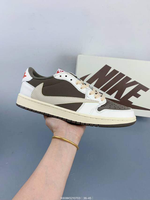 Aj1倒勾Travis Scott X Air Jordan 1 ” Reverse Mocha “ Aj1乔1 Ts 闪电 联名倒钩 低帮文化篮球鞋 Size