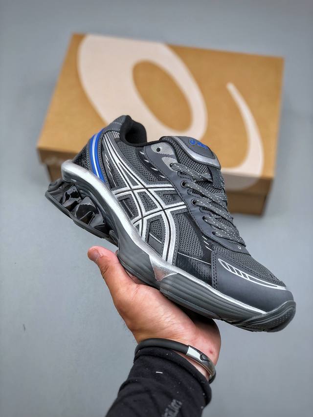 Asics 亚瑟士Gel-Kinetic Fluent 透气网眼鞋面配合部分合成革材质 采用全新Ahar+橡胶材质,更加耐磨日本专业跑鞋品牌 Asics 亚瑟士