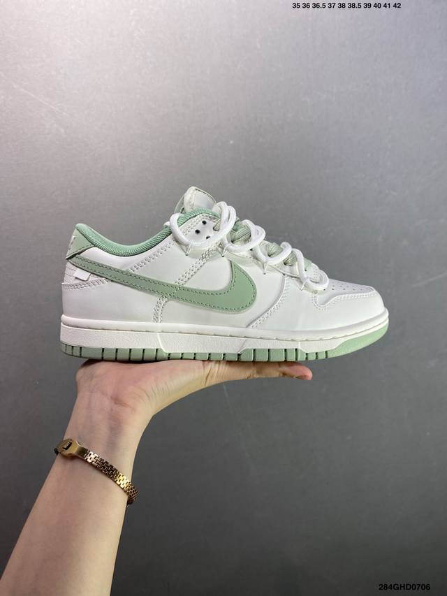 公司级Nk Dunk Low 定制配色 大厂出品 极力推荐 原装头层材料 独家版型蒸餾加工帶來的是更好的视觉和脚感体验大厂纯原品质出货 清洁度 电绣工艺 皮料切