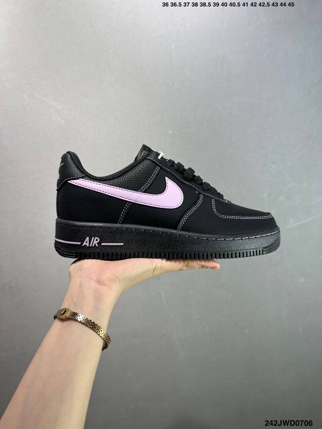公司级Air Force 1 ‘07 Low 原楦头原纸板 打造纯正空军版型 #专注外贸渠道 全掌内置蜂窝气垫 #原盒配件 原厂中底钢印、拉帮完美 官方同步上架