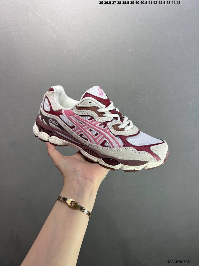 公司级Asics 亚瑟士Gel-Nyc 透气网眼鞋面配合部分合成革材质 采用全新Ahar+橡胶材质 更加耐磨 货号: 1A789-020 尺码:36～45 Id