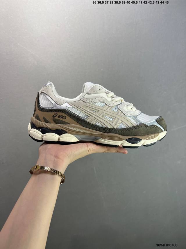 公司级Asics 亚瑟士Gel-Nyc 透气网眼鞋面配合部分合成革材质 采用全新Ahar+橡胶材质 更加耐磨 货号: 1A789-020 尺码:36～45 Id