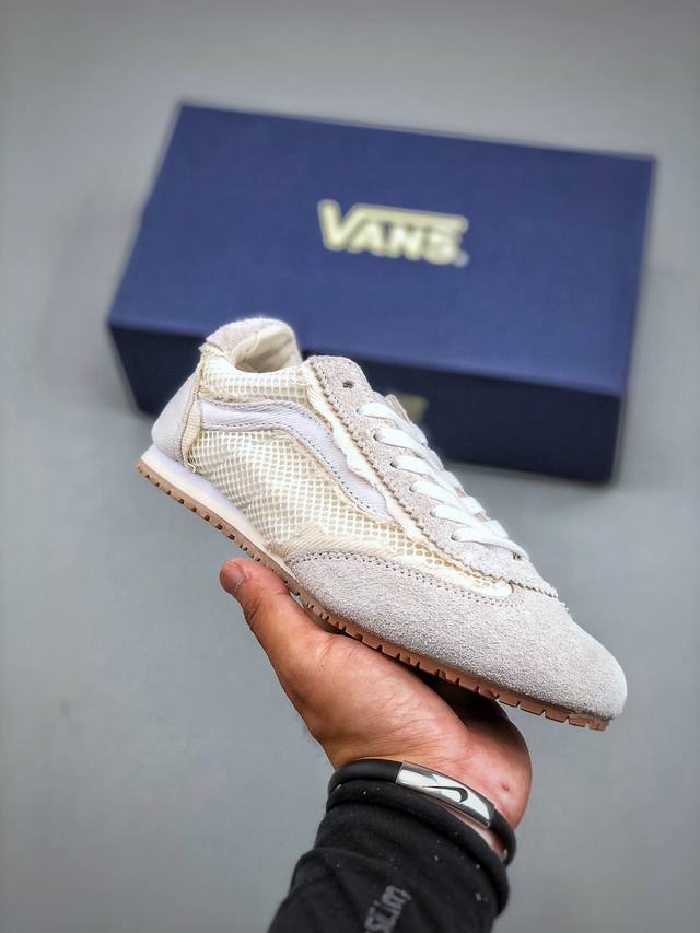 Vans Super Lowpro Frayed Tdc 官方新款 复古薄底德训鞋 经典Style84鞋型重塑 复古腔调拉 Tdc鞋款整体简约设计 长绒麂皮拼接