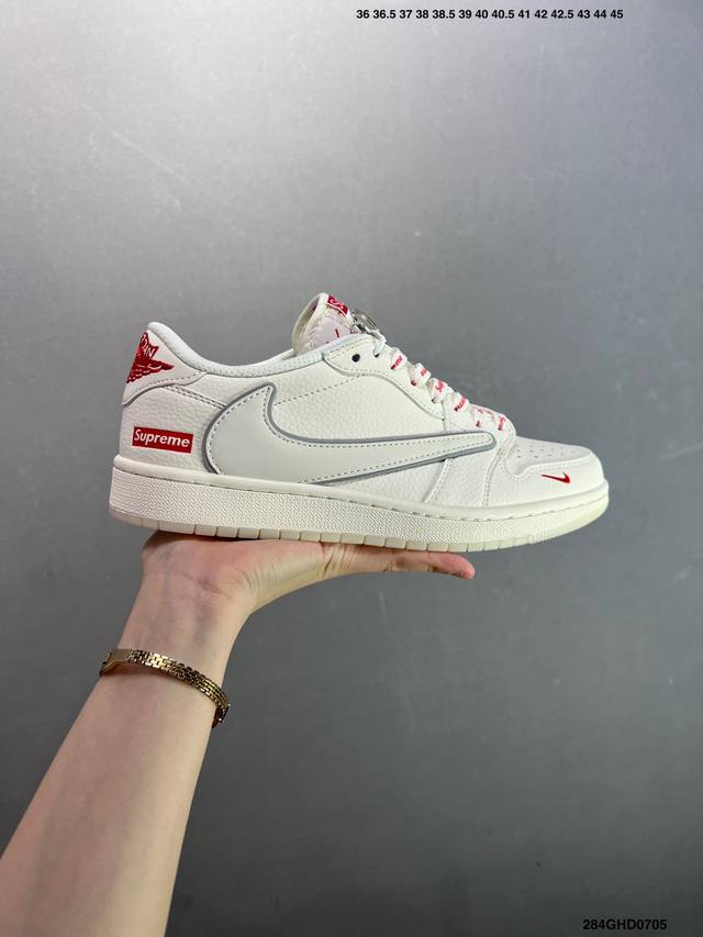 公司级Air Jordan 1 Low Og ”高端定制“ 大厂纯原工艺 原楦原纸板 原厂头层皮料 铸造最完美鞋型 一眼区别任何市售土肥圆版本 中底 背胶 皮料